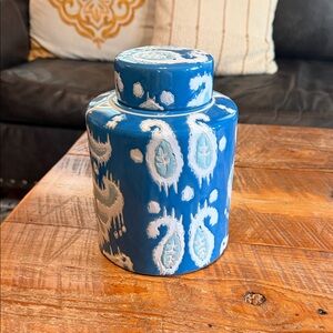 Blue Ceramic Ginger Jar with White Paisley Motif